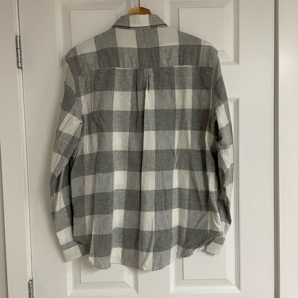 Gap flannel shirt, size M. - Picture 4 of 8